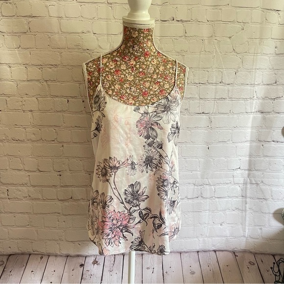 Victoria’s Secret Satin Sleepwear Cami - Picture 2 of 8